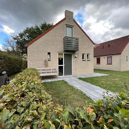 Pure Wellness Bungalows 52 Hottub Holiday home