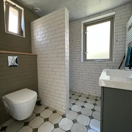 Pure Wellness Bungalows 52 Hottub * Ewijk