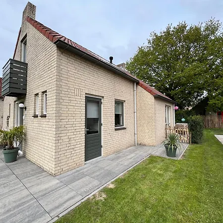 Pure Wellness 52 Sauna&hottub