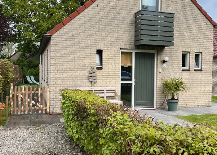 Pure Wellness 52 Sauna&hottub Holiday home *