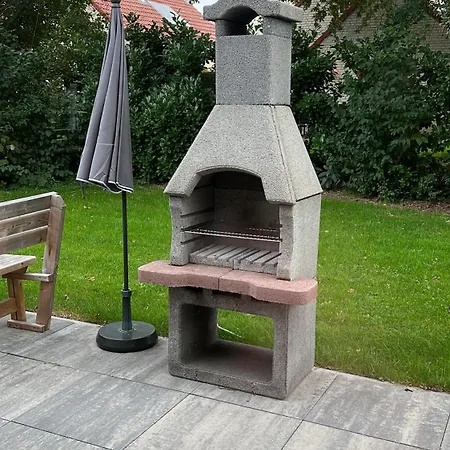 Pure Wellness Bungalows 52 Hottub * Ewijk