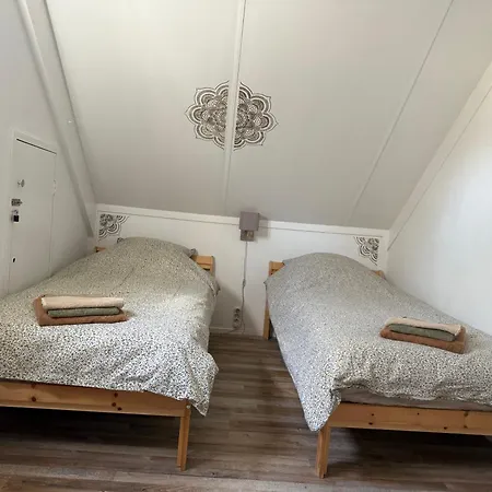 Pure Wellness Bungalows 52 Hottub