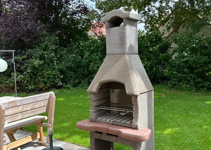 Pure Wellness 52 Sauna&hottub 度假居 *